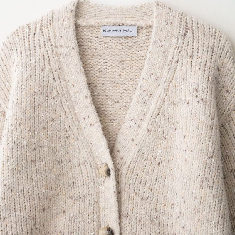 Kaslead New Women clothes Western Style Fashion Small Dot Knitted Loose Outerwear 9874101