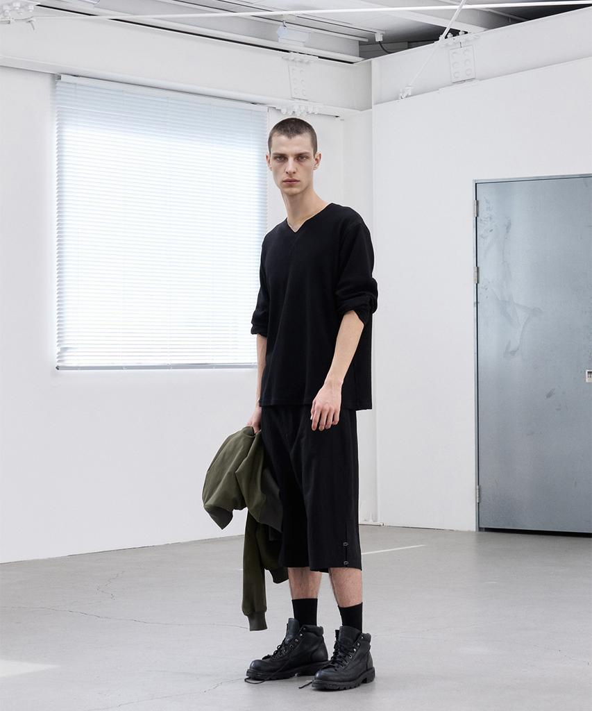 FORMLICH Raw Cut Ls / Black