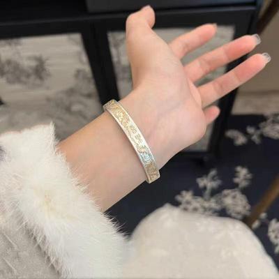 Golden Heart Sutra Bracelet: Retro Chinese Court Style with Tang Grass Pattern, Openable and Unisex.