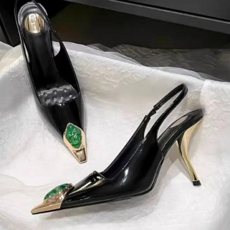 Dámské módní baotou sandály jarní nové kovové špičaté mělké ústí linie s protiskluzovými vysokými podpatky