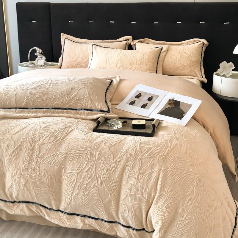 Thickened Milk Fleece Four-Piece Double-Sided Fleece Quilt Cover Solid Color Bed Sheet Mattress Quilt Cover Dormitory Bedding