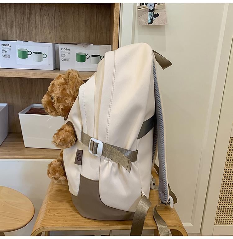 Korean-Style Cute Casual Backpack: Niche Design, Large Capacity, Fashionable Summer Schoolbag