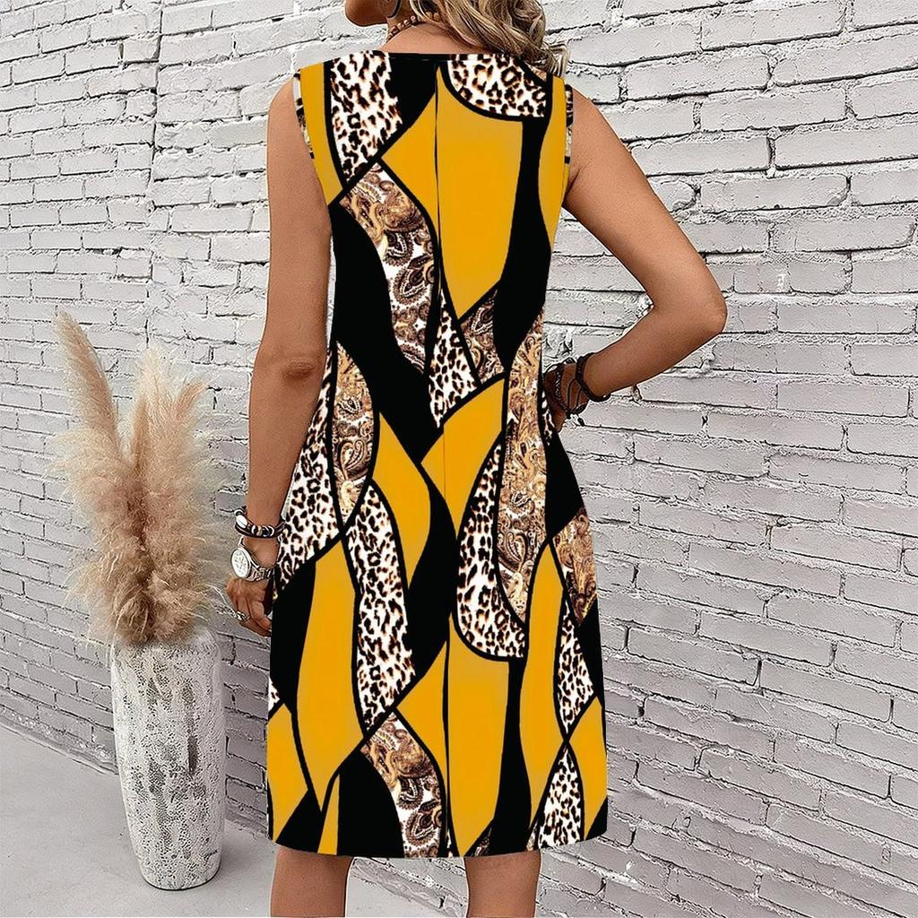 Plus Size V Neck Sleeveless Dress Meadow Daisy Print For Sunshine Park Picnic