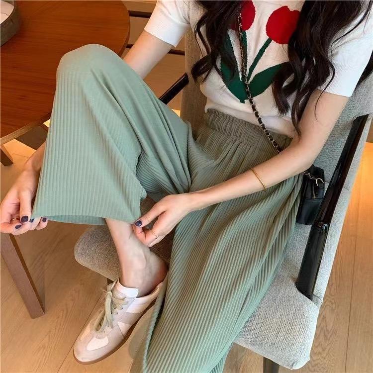 Plus Size Women's Summer Korean Pleated Wide-Leg Pants - Loose Casual Straight Nine-Point Trousers