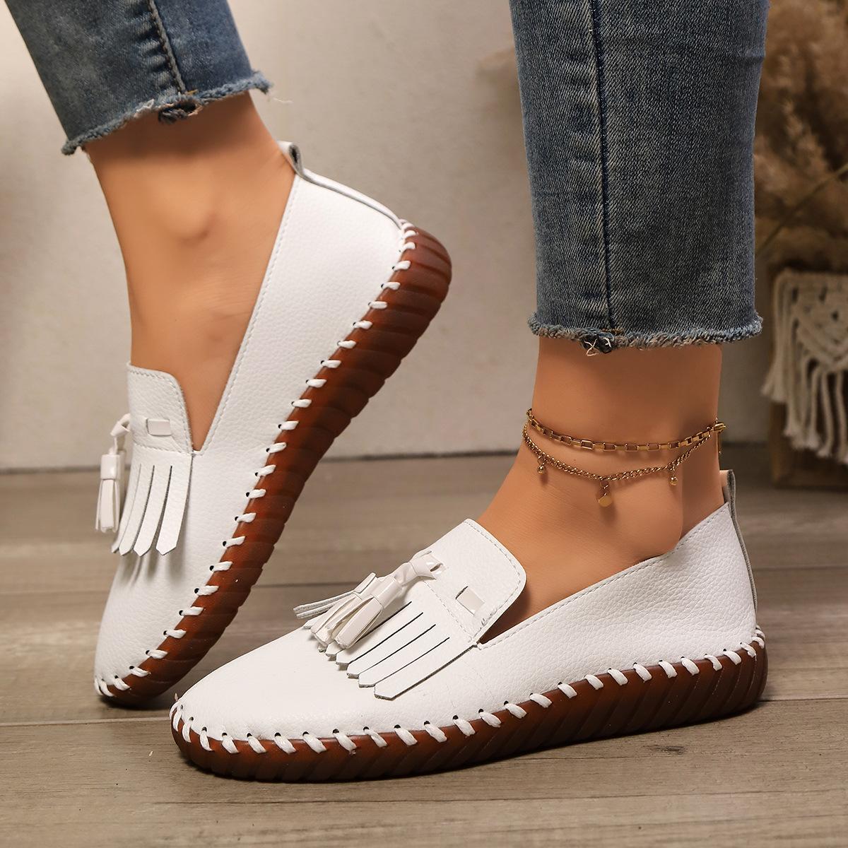 

Fashion Tassel Loafers Pure Hand-sewn Bottom Round Head Casual Single Shoes Women s Soft Sole Solid Color One-pedal Shoes Large Size 35
