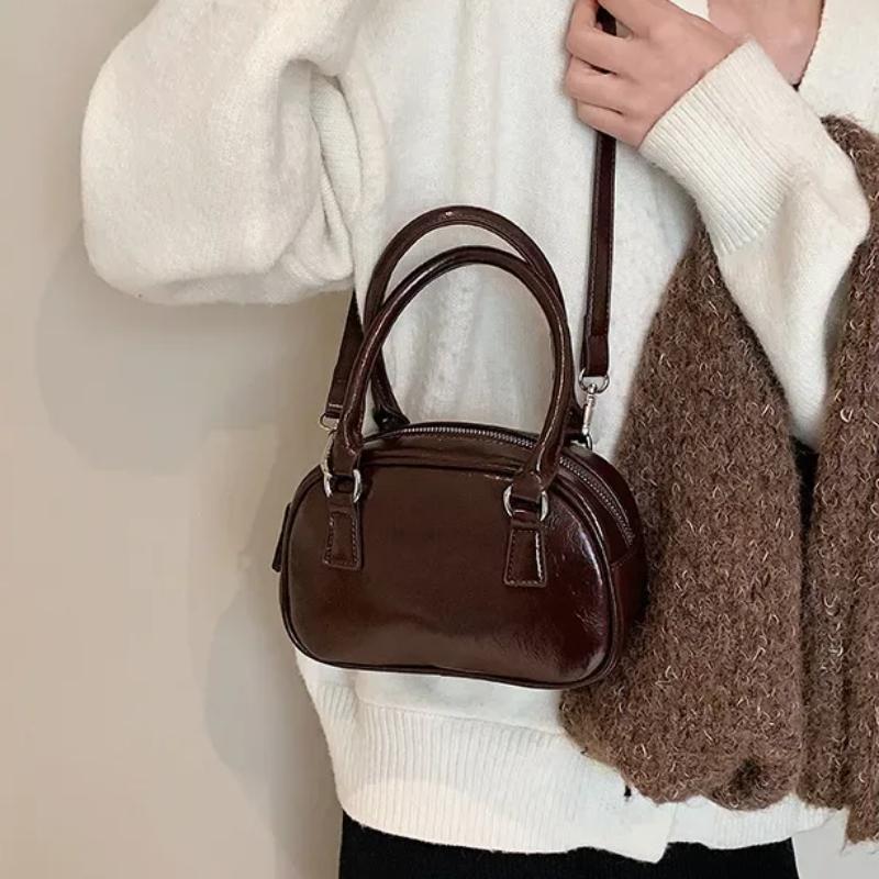 

Высококачественная маленькая сумка в стиле ретро, ​​новинка 2024 года, женская сумка, осенне-зимняя популярная популярная сумка-мессенджер, портативные квадратные сумки на слинге