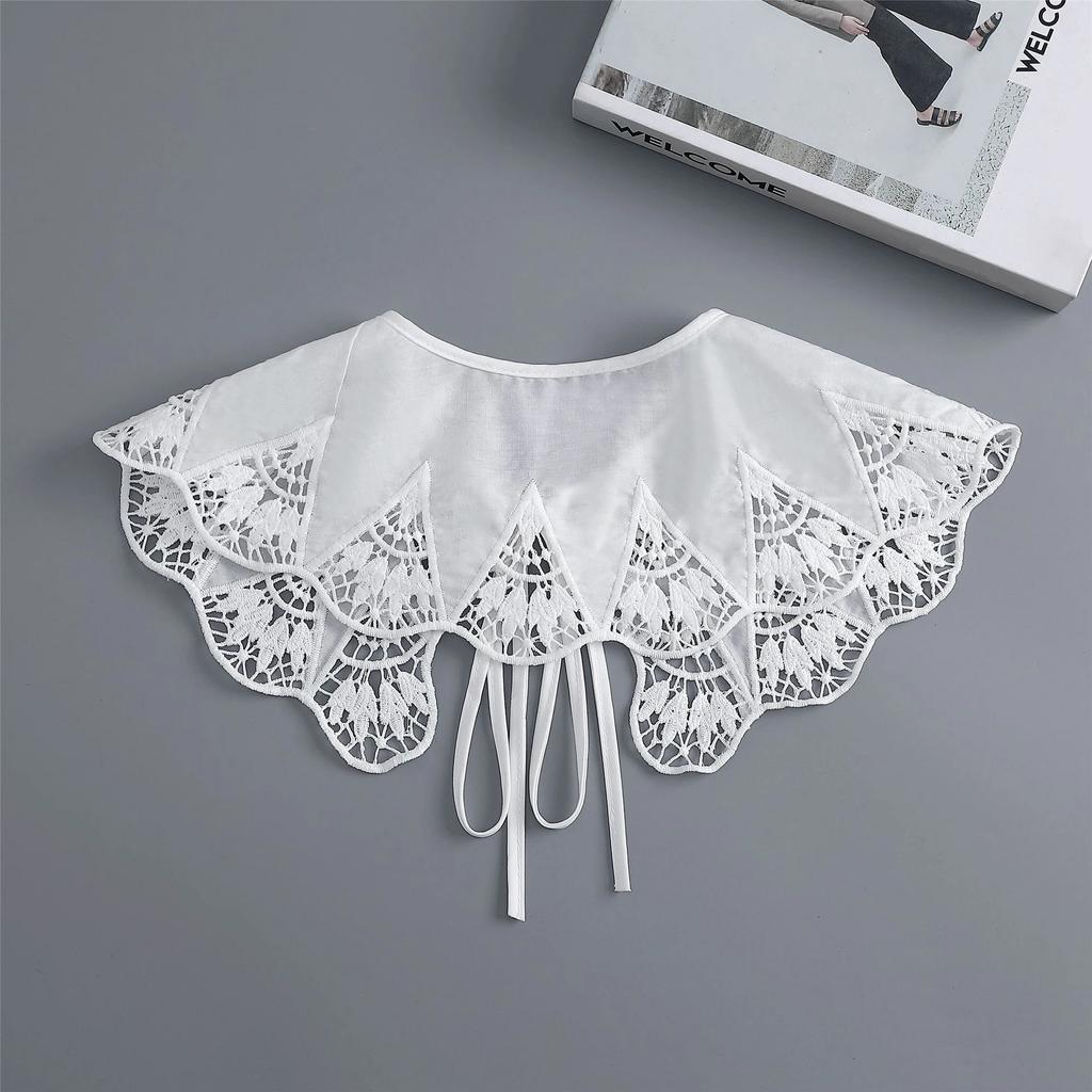Perfect Match Hollow White Shirt Detachable Collar Women Lapel Blouse Tops Fake Collar Decorative Bowknots False Collar Neckwear Fuax Cols