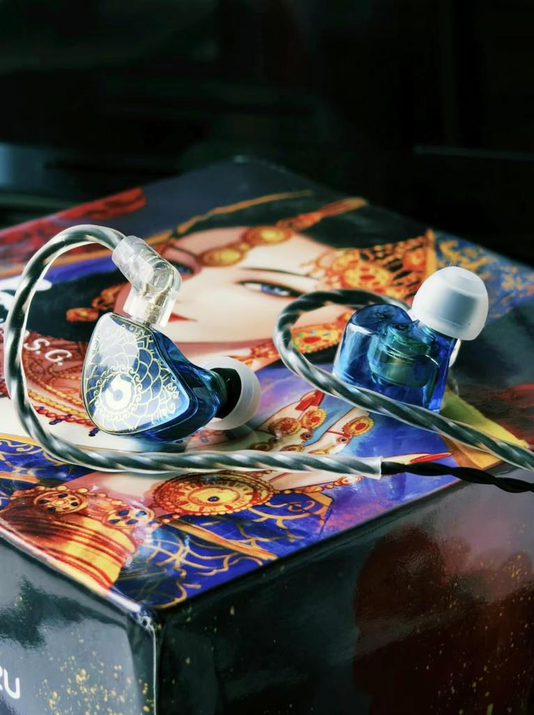 Yinyoo TANGZU Wan'er In-Ear Monitors, Wired Gaming Earphones, Chinese-made High-End In-Ear Monitors with S.G Dynamic Diaphragms, 10mm PET Dynamic