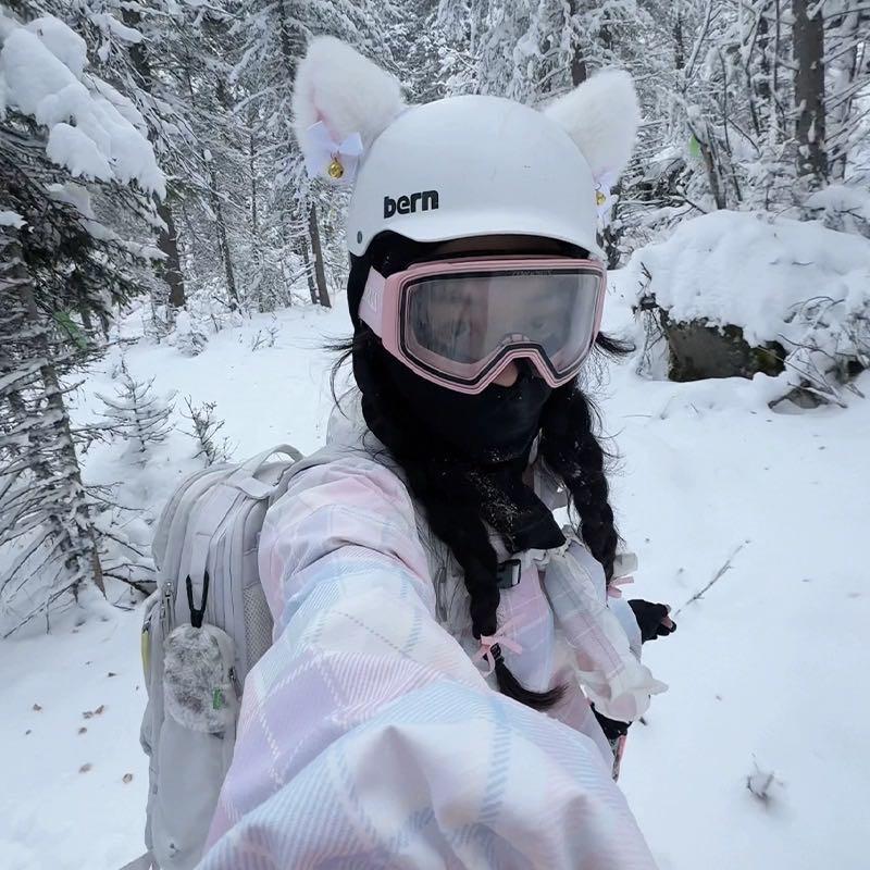 

Прикраса на шолом з кролячими вушками з вовни ягняти для катання на лижах та мотоциклі