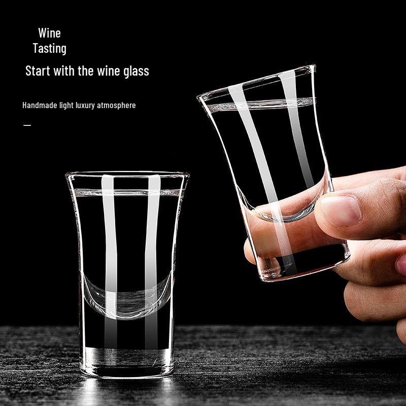 Kristall Baijiu Karaffe Set mit kleinen Luxus-Weingläsern