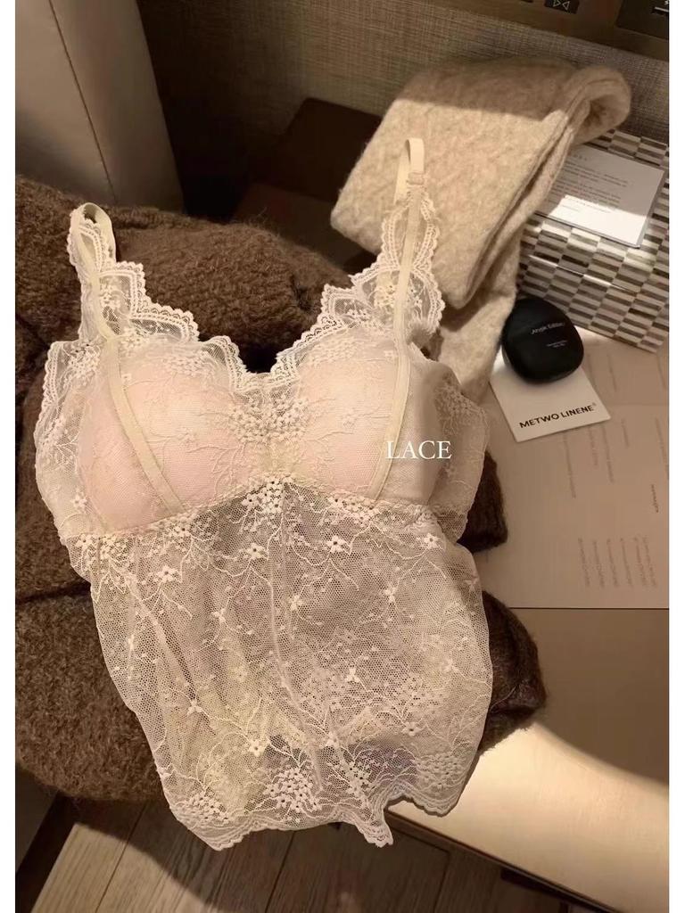 2025 Winter French Luxury Lace Camisole for Women