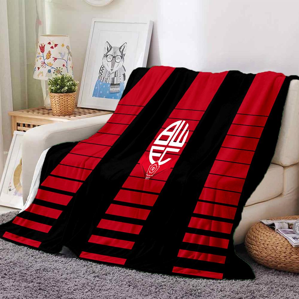 Bolton Wanderers Crest Design Flannel Blanket, Soft Polyester, Modern Design, All-Season for Camping, Travel, Gifts for Holidays or Birthdays