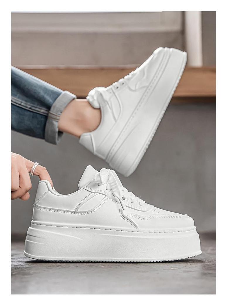 Herren Herbst Atmungsaktive Koreanischer Stil Dicksohlige Freizeit-Sneaker mit Unsichtbarem Höhenerhöhendem Weißem Design