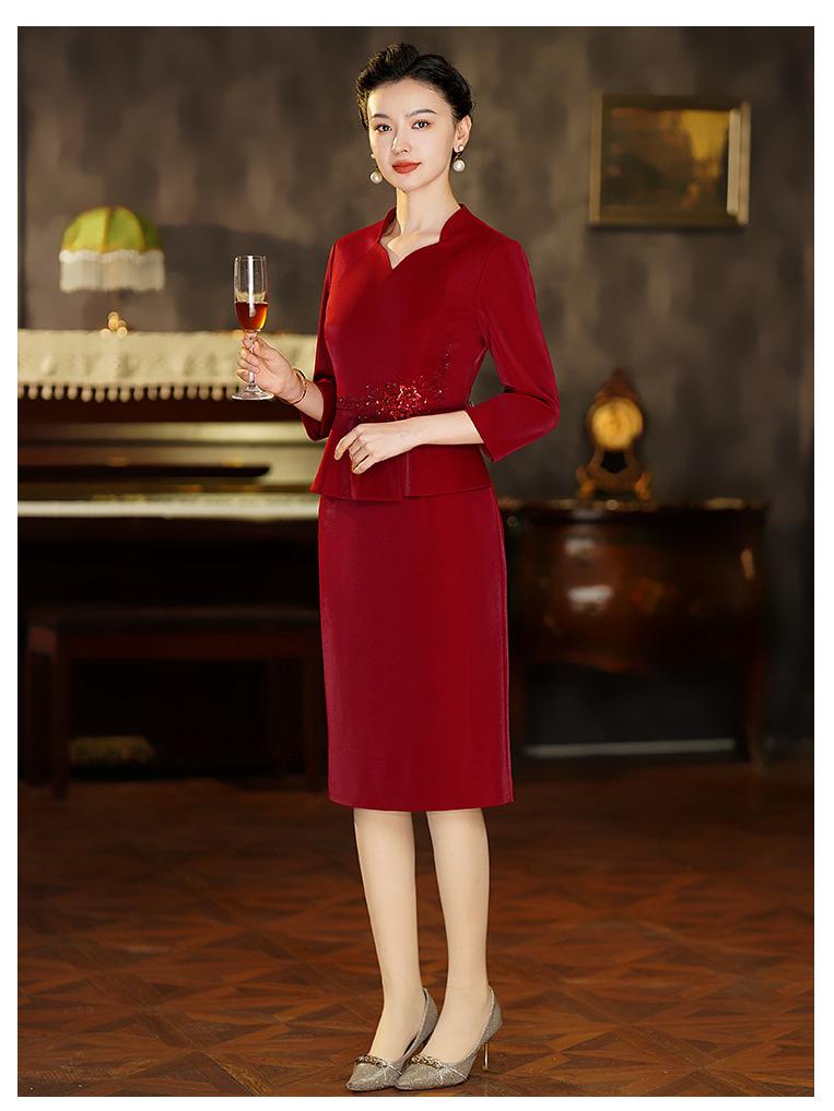 2024 Spring Faux Two-Piece Slimming Dress for Middle-Aged & Young Women, Perfect As a Mother of the Bride/Groom Wedding Guest Dress