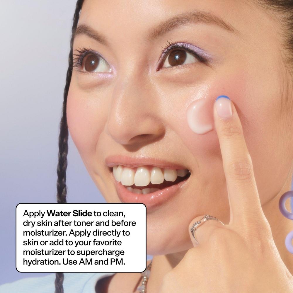 Bubble Water Slide Hydration Boosting Serum Hyaluronsyre + Peptider 1,0 Oz