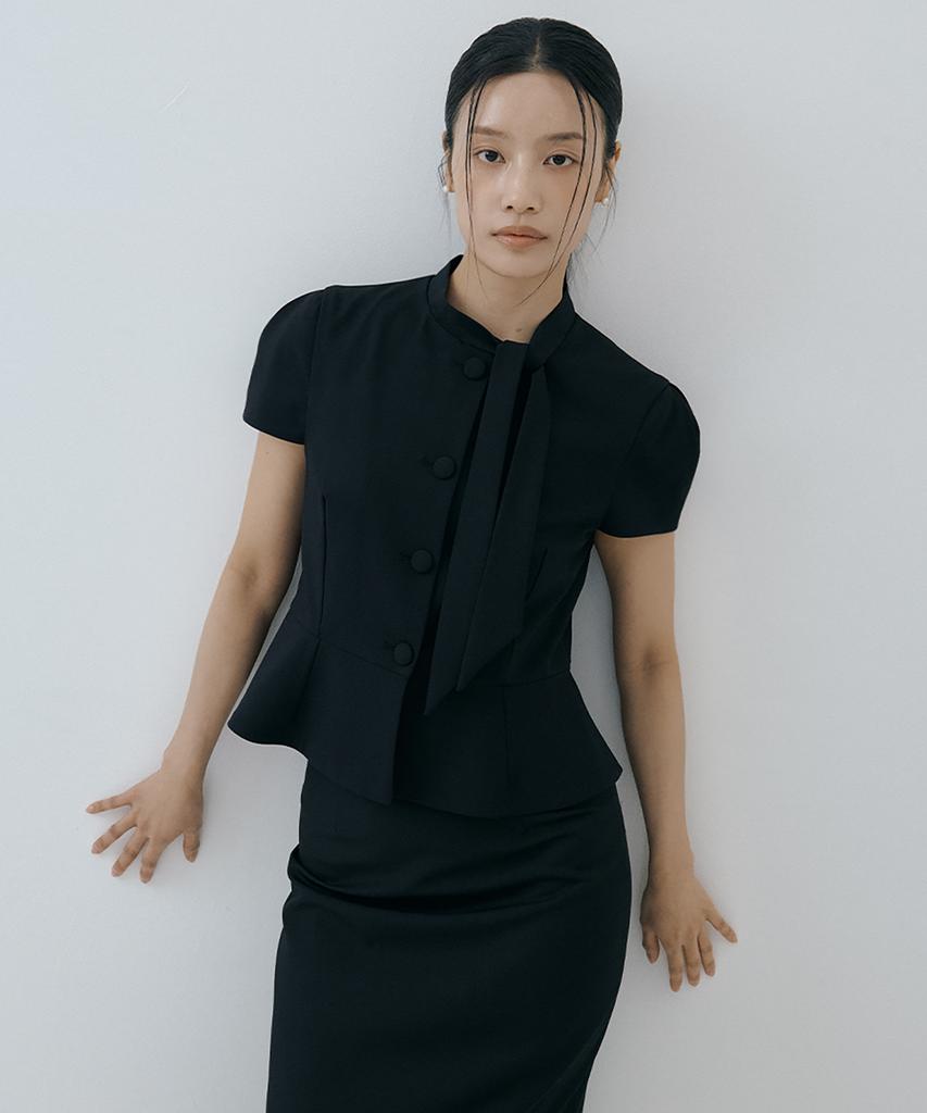 Lucirju Muffler Jacket + Lace Skirt Set (Black)
