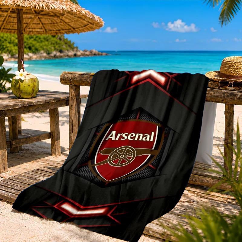 Arsenal Football Club Crest Printed Microfiber Beach Towel, Soft And Absorbent, Quick-Dry, Ideal for Summer Travel, Beach Essential, Swimming Pool