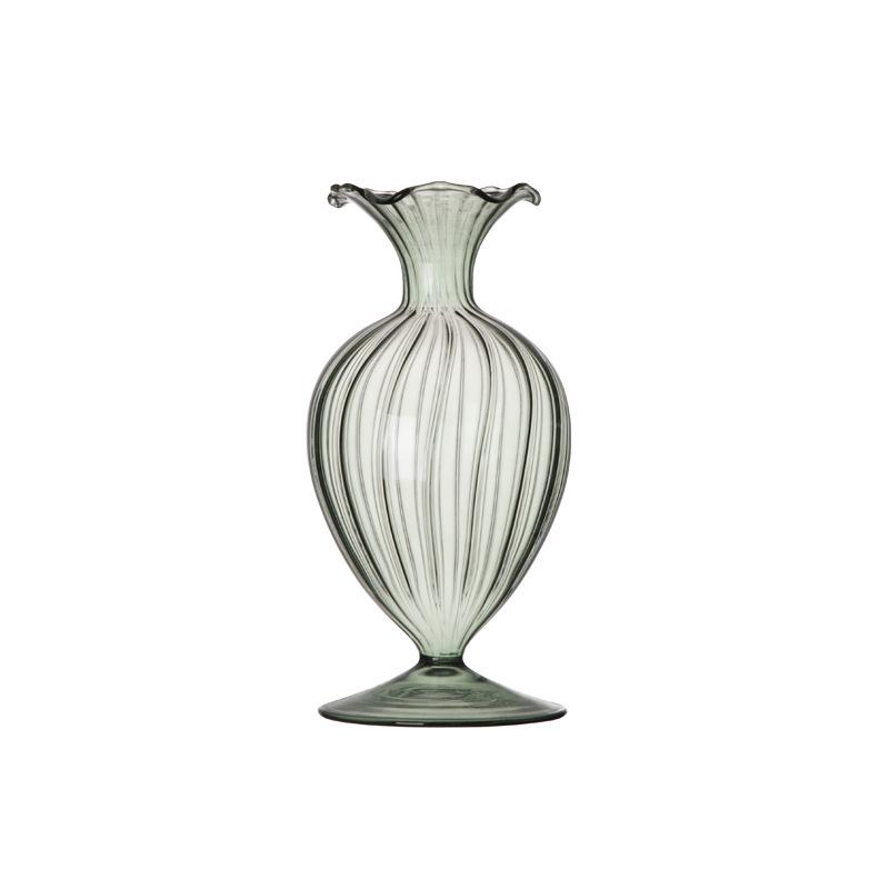 Retro French Embossed Glass Vase for Hydroponic Floral Decor - Clear Craftsmanship for Living Room and Dining Table