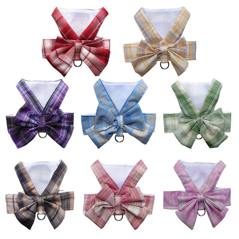 China Manufacturer Pet Plaid Skirt Chest Strap Leash Walking Dog Cat Vest Clothes Teddy Hair Bucket