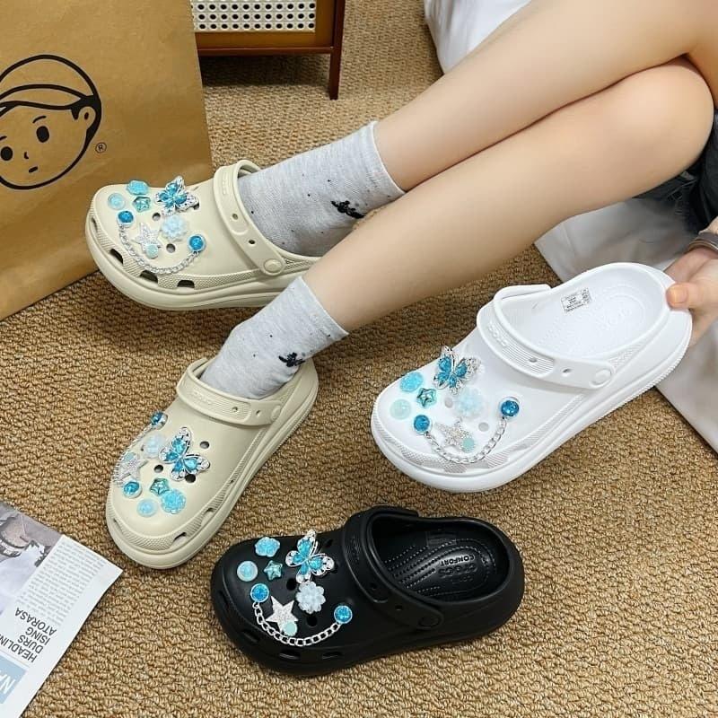 Butterfly Fashion Shoe Accessory Set, Decorative Shoe Buckles, Removable, Suitable for Sandals and Flip-flops.