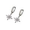 Exquisite Rhinestone Eight Pointed Star Huggie Earrings For Women Niche Minimalist Chic Elegant Studs Jewelry