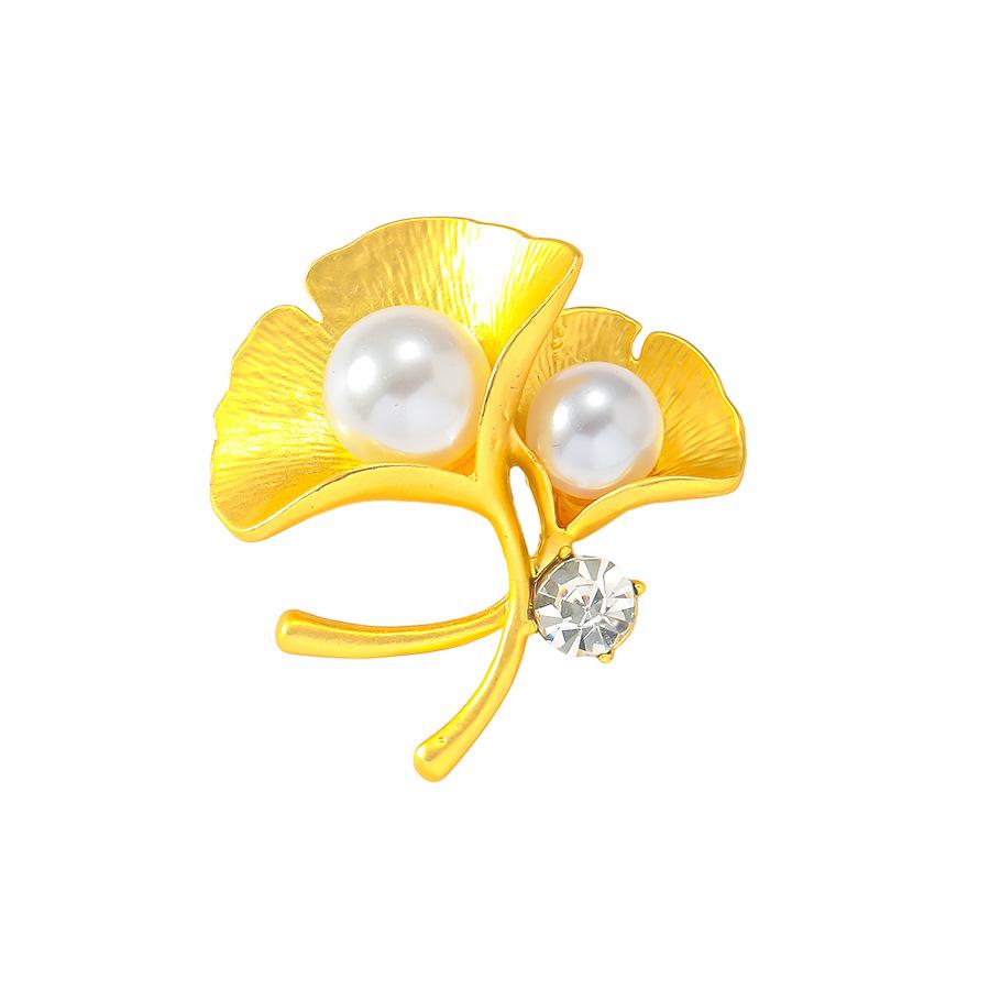 Female Minimalist Countryside Style Ginkgo Leaf Brooch