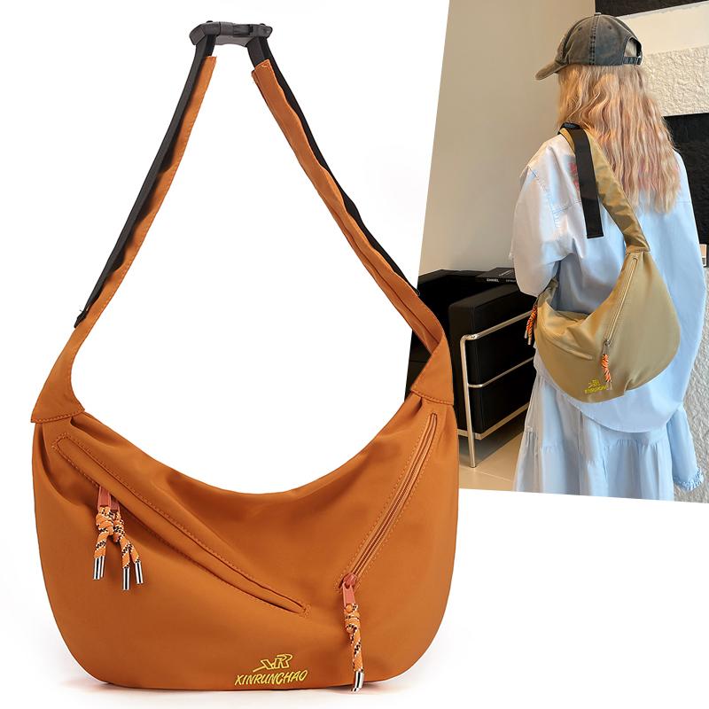 Women's Large Capacity Shoulder Bag Commuter Hobo Bag