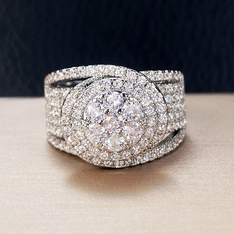 Huitan Bling Bling Cubic Zirconia Rings for Women Gold-color/-color Luxury Wedding Rings Proposal Engagement Bands Jewelry