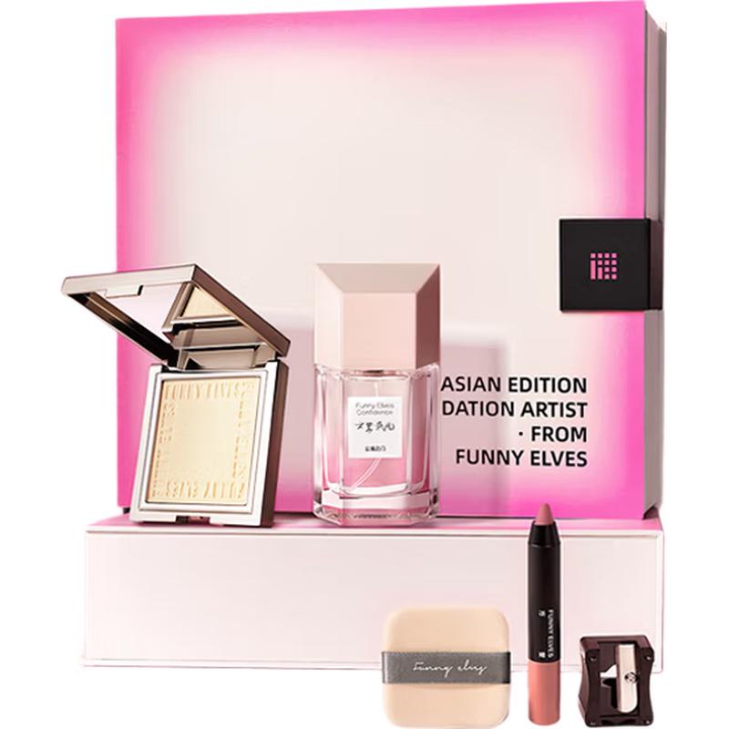 

Funny Elves Christmas Love Limited Edition Gift Set