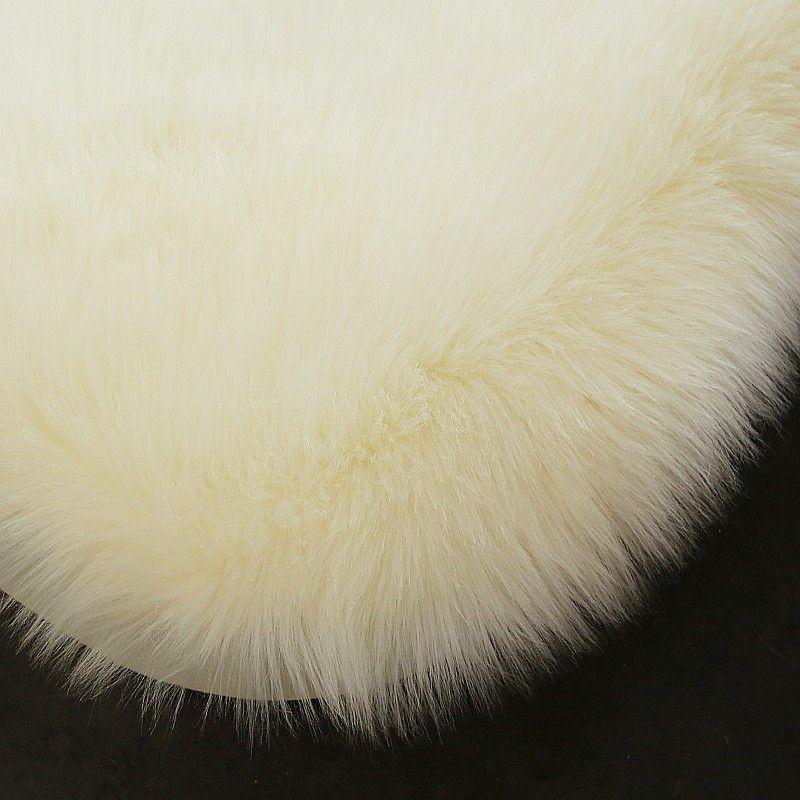 Heart-Shaped Plush Rug for Bedroom & Living Room - Cloud Style