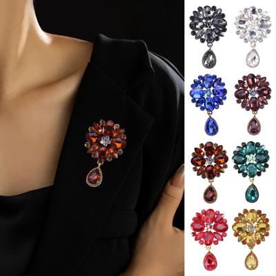 Elegant Waterdrop Brooch Pin Rhinestones Dress Inlaid Clothes Sparkling Coat Suit Lapel Badge Wedding Costume