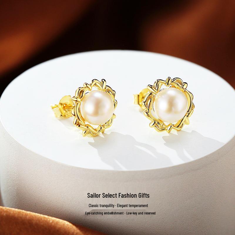 Exquisite Sunflower Freshwater Pearl & S925 Sterling Silver Stud Earrings for Women – Elegant Retro Style