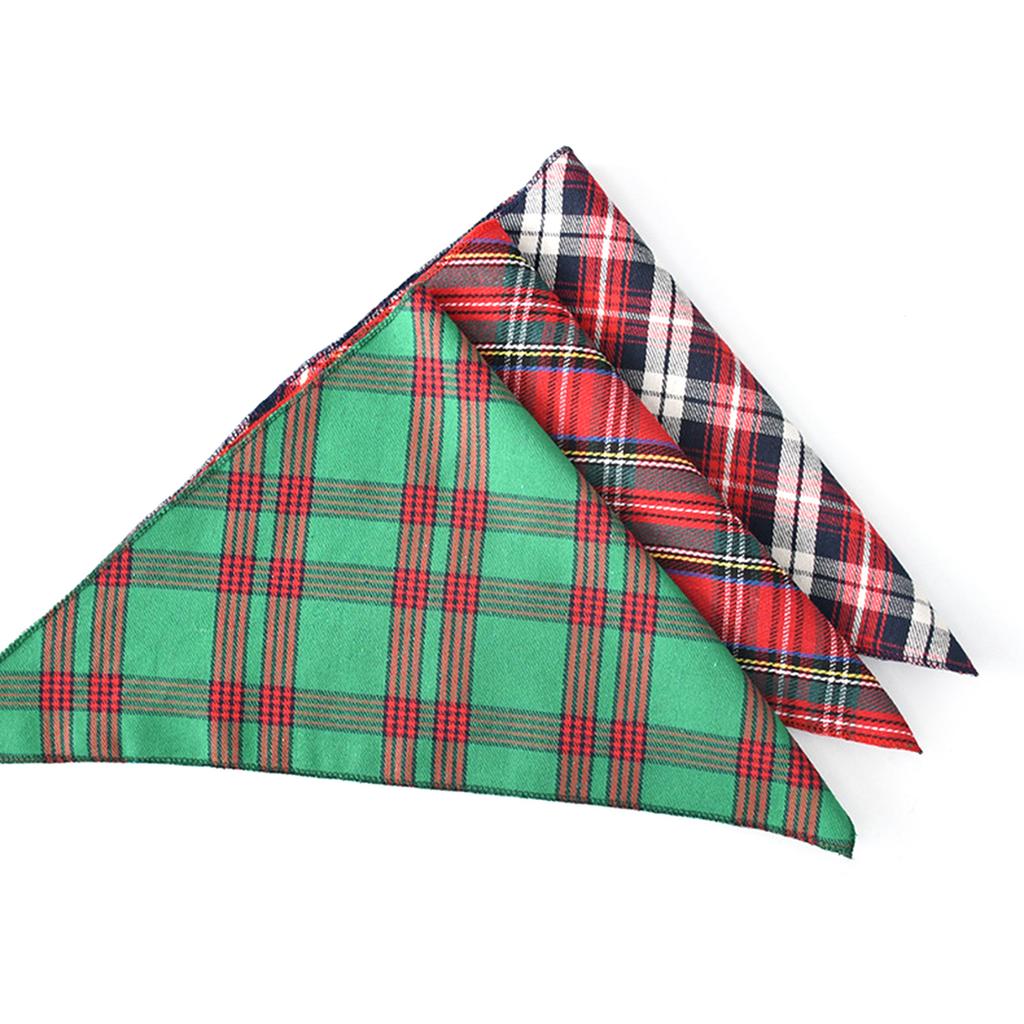 2Pcs Dog Plaids Bandanas Christmas Pet Party Scarf Bandana Collar Scarf Adjustable Dogs Triangle Scarf Pet Holiday Decor