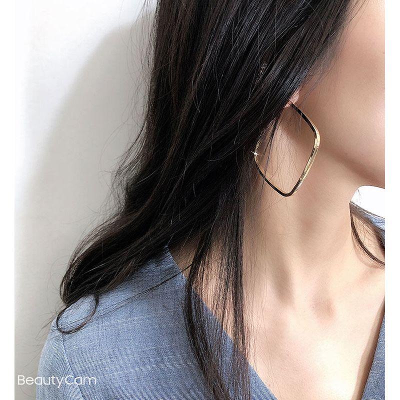 New Exaggerated Square Hoop Earrings Large Earrings S925 Silver Needle European and American Style Fashion Simple and Elegant Japanese and Korean Ins