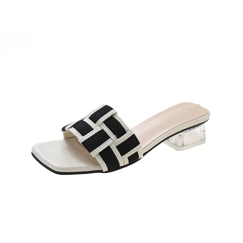 Fashion Summer 2024 New Flat Bottom Slippers for Women Fashion Square Toe Plaid Women Shoes Outdoor Casual Leisure Beach Shoes for Women