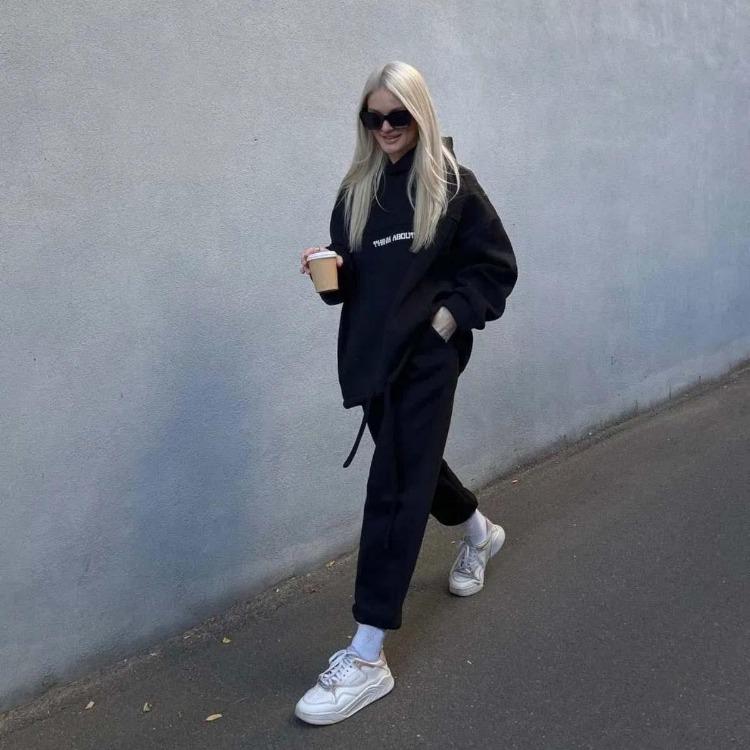 Women Autumn Winter Loose Hooded Long Sleeve O Neck Hoodies Suit with Printed Top and Wide Leg Pants