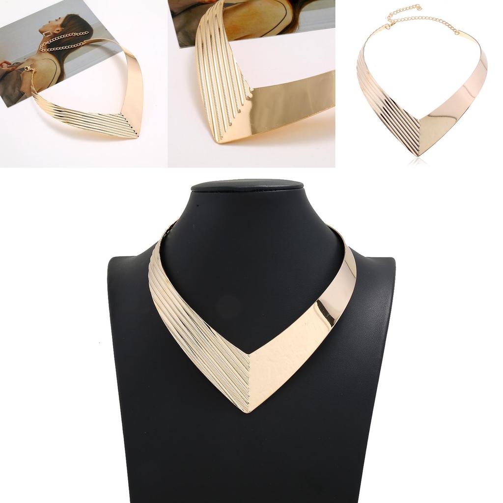 Fashion V Shaped Metal Women Collar Necklace With Geometric Design For Women