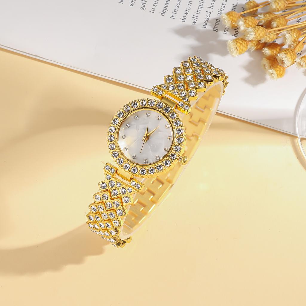 5-piece Set of Popular Round Dial Full Diamond Women's Quartz Watch Wristband Accessories Without Gift Box