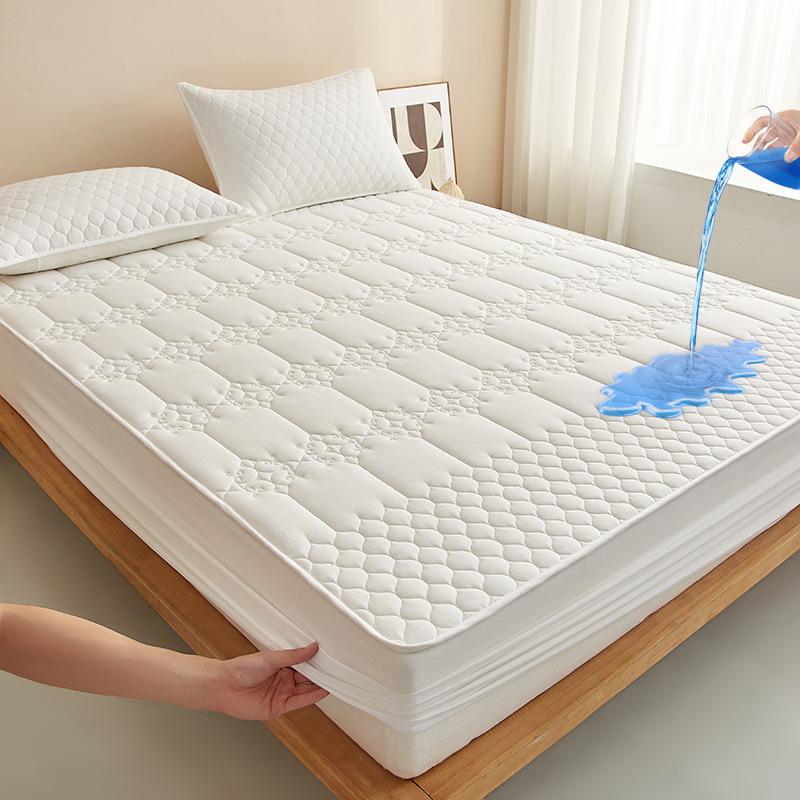 Water Wash Cotton Quilted Waterproof Bedspread Mattress Protector Non Slip Urine Pad Dustproof Bed Cover 3 Piece Set