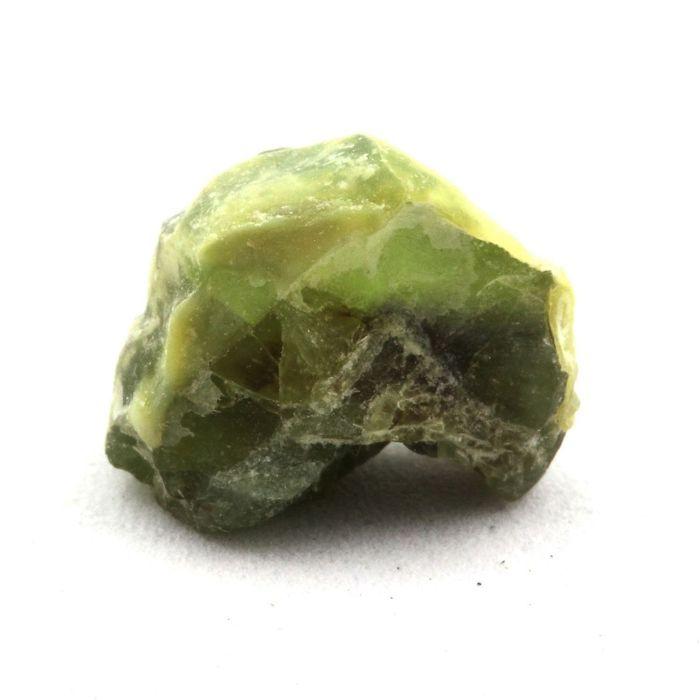 Pierres et Minéraux. Peridot. 9.23 ct. Skardu District, Baltistan, Pakistan.