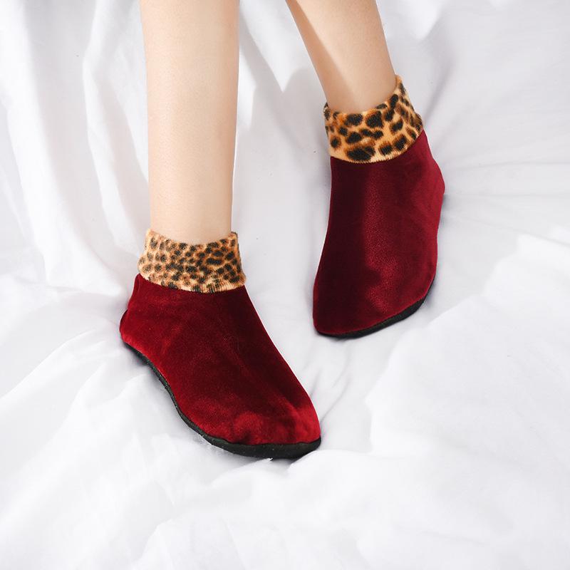 Damen Plus Samt Verdickte Rutschfeste Haussocken – Warme Halblange Überschuhe für Herbst & Winter.