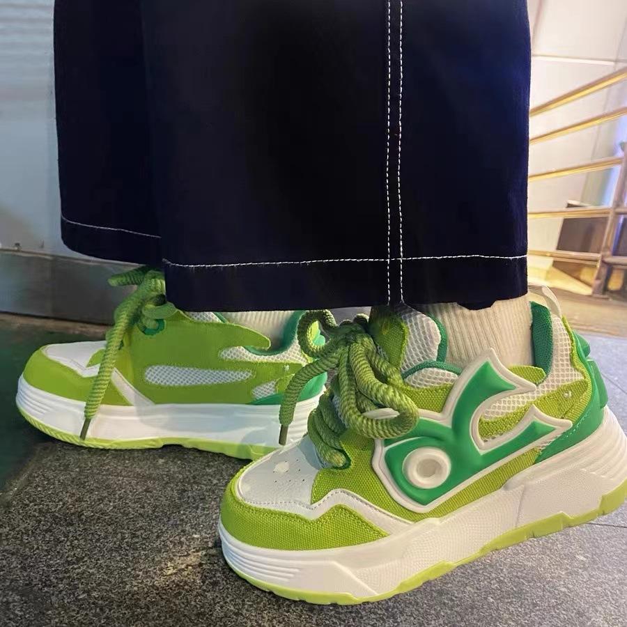 Boty Tlusté spodní chléb Dámské boty Crash Color Daddy Shoes 2024 Nová výklenek pro sto studentů Neformální boty pro páry