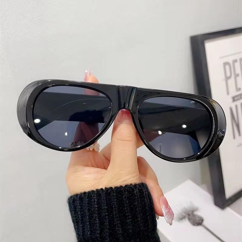 Lunettes de soleil surdimensionnées de marque de luxe vintage designer pour femmes et hommes, verres de soleil populaires punk coupe-vent à grande monture, UV400