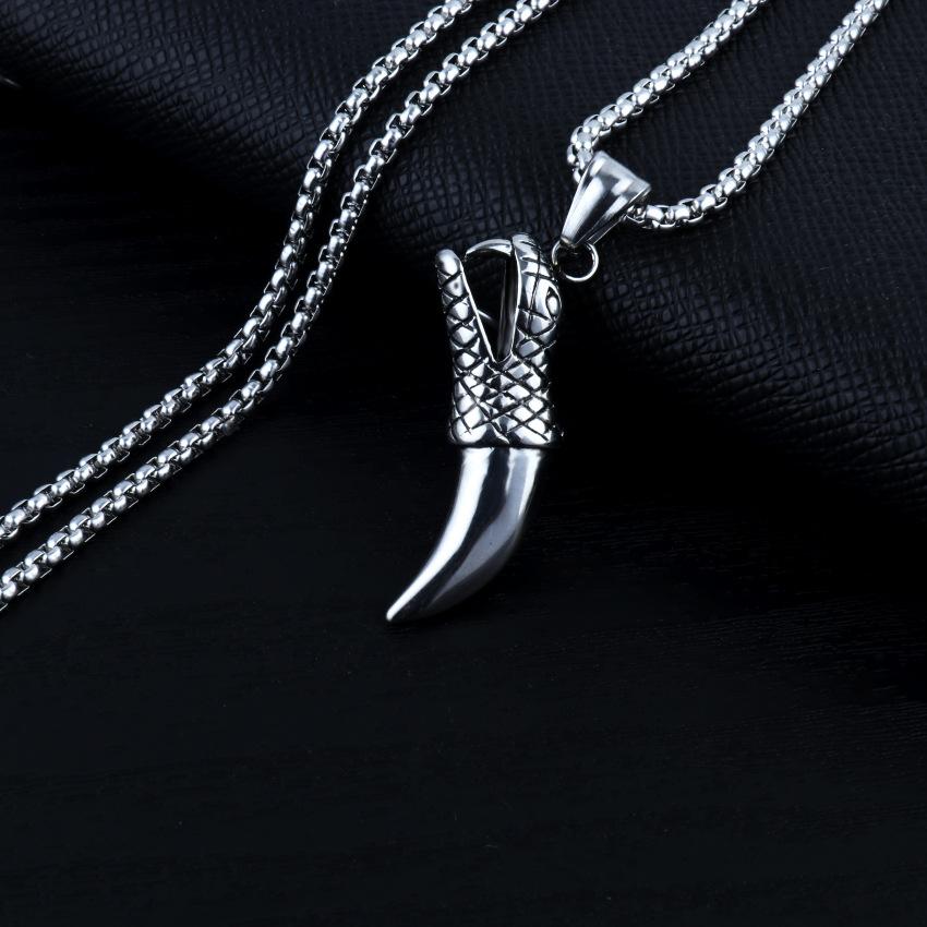 Predator Claw Necklace Silver Chain 345
