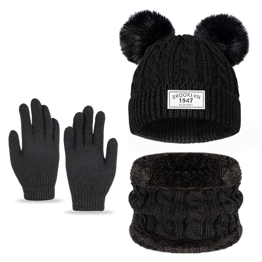 Adorable Baby Animal Hat, Scarf, and Gloves Set for Autumn/Winter with Pom-Pom