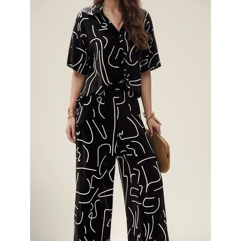 Fashion Wind Spring and Summer New Arrival V-neck Single Breasted Print Loose Short Sleeve Shirt Wide Leg Pants Casual Two-Piece Suit