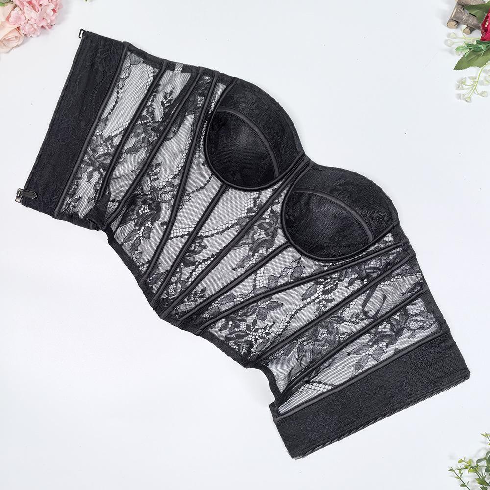 Corsés, ropa de mujer moderna y elegante