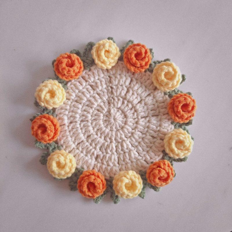 Handmade Rose Bouquet Crochet Coaster Heat Insulation Mug Placemat Cup Pad Flower Basket Shape Mat Home Table Decoration Tools