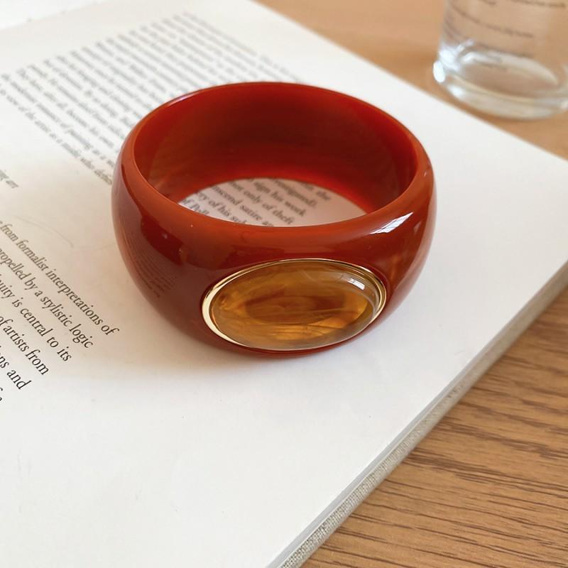 Acrylic Oval Gradient Bracelet Minimalist Fashion Statement Jewelry Women Daily Wear
