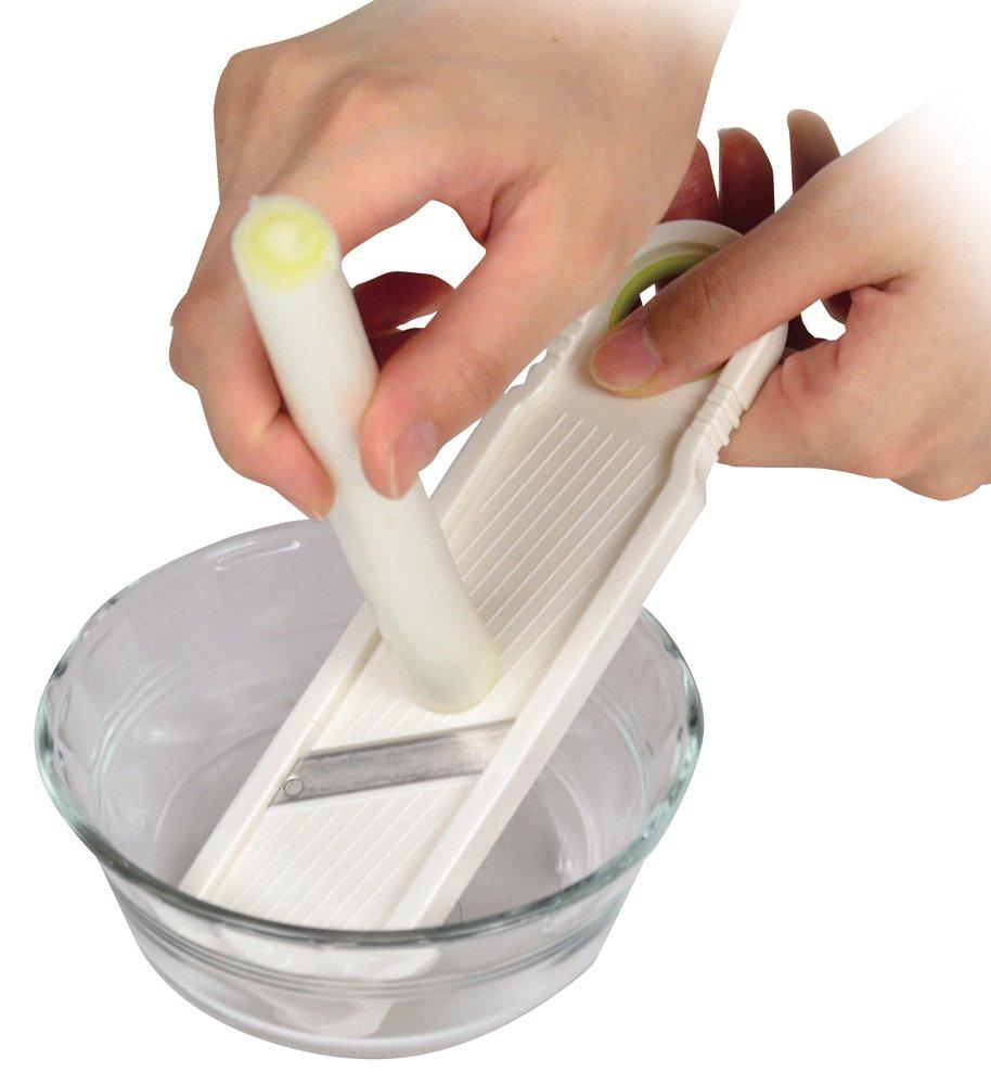 Pearl Metal Vegikura Green Onion Slicer In [Made Japan] C-297